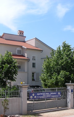 Huoneistohotelli Apartments & Rooms Petra (Zadar, Kroatia)
