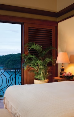 Resort Four Seasons Costa Rica at Peninsula Papagayo (Liberia, Costa Rica)