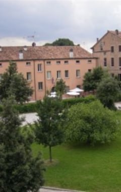 Hotel Student'S Hostel Estense (Ferrara, Italien)