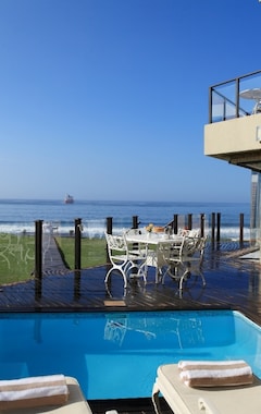 Guesthouse African Oceans Manor on the Beach (Hartenbos, South Africa)