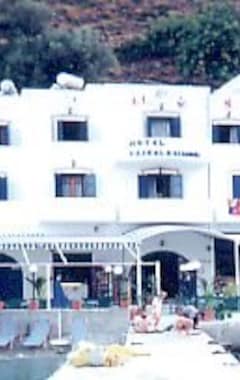 Daskalogiannis Hotel (Loutro, Grecia)