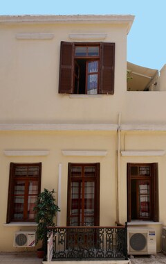 Hotel Mme Bassia (La Canea, Grecia)