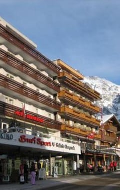 Hotelli Bernerhof Grindelwald (Grindelwald, Sveitsi)