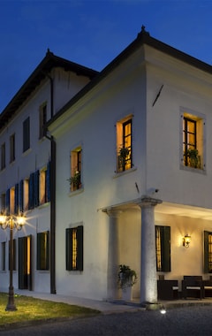Hotelli Hotel Villa Policreti (Aviano, Italia)