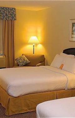 Hotelli Holiday Inn Express & Suites Newport News, An Ihg Hotel (Newport News, Amerikan Yhdysvallat)
