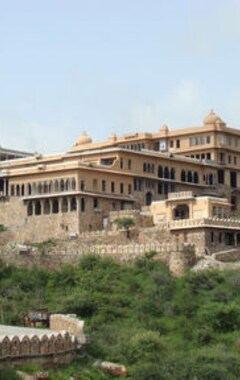 Hotel Fateh Garh Resort By Fateh Collection (Udaipur, India)