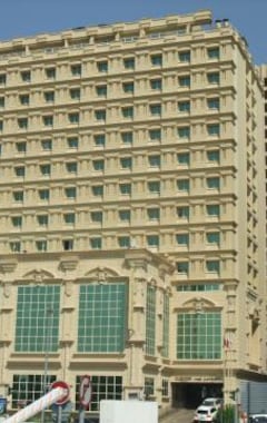 Hotel Carlton Tower (Dubái, Emiratos Árabes Unidos)