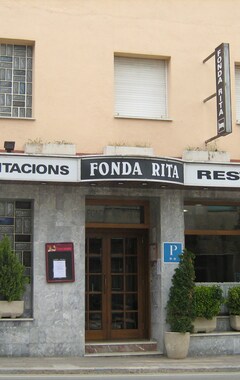 Hostal Fonda Rita (San Hilario Sacalm, España)