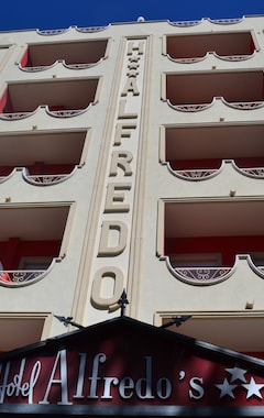 Hotelli Hotel Alfredo's (Rimini, Italia)