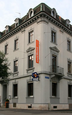 Easyhotel Basel City - Contactless Self Check-In (Basel, Schweiz)