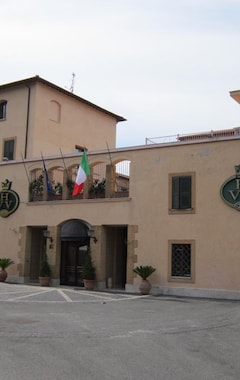 Hotelli Hotel Villa Vecchia (Monte Porzio Catone, Italia)
