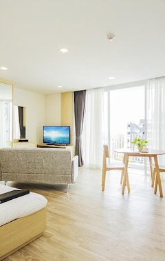 Lejlighedshotel Karin hotel & Service apartment - SHA Extra Plus (Si Racha, Thailand)
