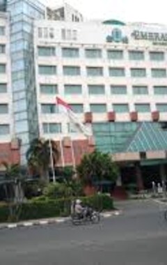 Hotelli Hotel Emerald Garden International (Medan, Indonesia)