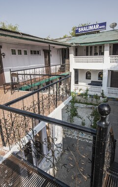 Hotelli Hotel new shalimar dal lake (Srinagar, Intia)