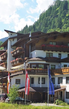 Hotelli Alpin Panoramahotel Lärchenhof (Heiligenblut, Itävalta)