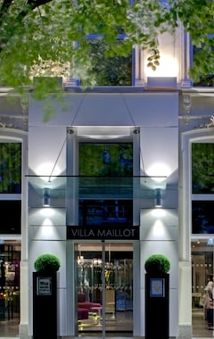 Hotel Etoile Maillot (Paris, France)