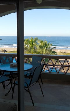 Hele huset/lejligheden 2 Bedroom, 2 Bath Penthouse 58 Yards From 3.5 Miles Of Sandy Beach! (Mazatlán, Mexico)