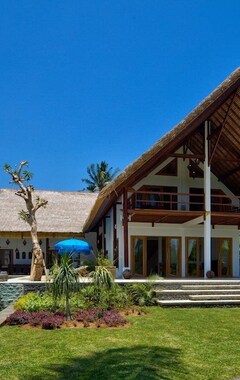 Casa/apartamento entero 5 villa de lujo, personal fantástico, piscina preciosa y playa accesible (Banjar, Indonesia)