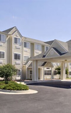 Hotel Quality Inn & Suites Ashland near Kings Dominion (Ashland, USA)