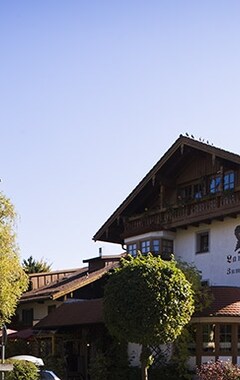 Land-gut-Hotel Landgasthof Zum Schildhauer (Halfing, Tyskland)