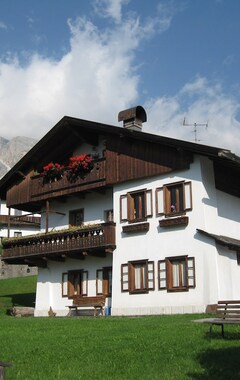 Koko talo/asunto Cozy And Family Home In Cortina D 'Ampezzo (Cortina d'Ampezzo, Italia)