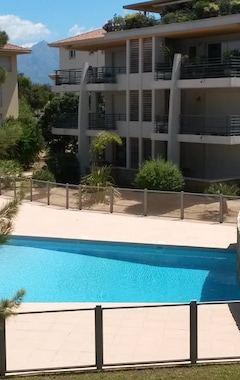 Casa/apartamento entero Campo Maria Stella. Aire Acondicionado T2, Piscina, Terraza, A 5 Minutos De La Playa! (Calvi, Francia)