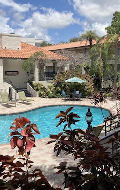Hotelli Red Roof PLUS+ & Suites Tampa (Tampa, Amerikan Yhdysvallat)
