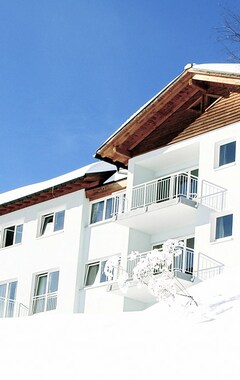 Hotelli Schneekristall Chalet (Lech am Arlberg, Itävalta)
