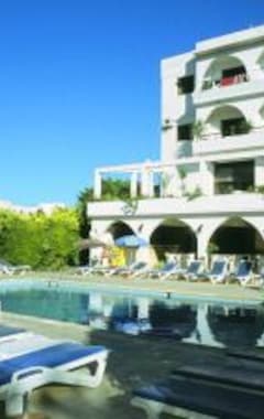 Hotelli Stephanos Hotel Appartments (Polis, Kypros)