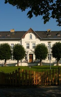 Familienhotel Gut Nisdorf (Stralsund Strelasund, Tyskland)