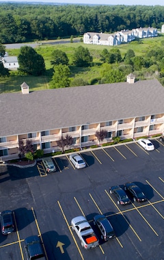 Hotel Hampton Falls Inn (Hampton, USA)