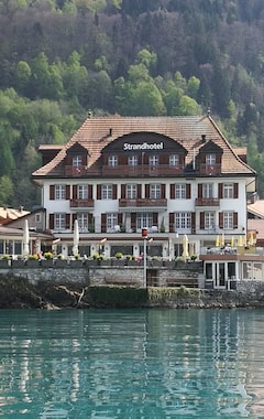 Hotelli Strandhotel (Iseltwald, Sveitsi)