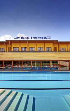 Hotelli Garda Sporting Club Hotel (Riva del Garda, Italia)