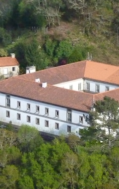 Hotelli Mosteiro De S. Cristovao De Lafoes (São Pedro do Sul, Portugali)