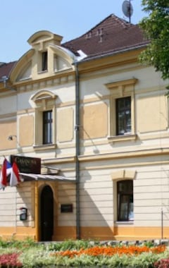Hotel Casanova (Duchcov, República Checa)
