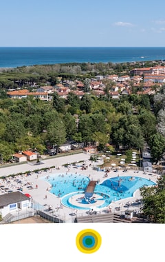 Hotel Adriano Family Camping Village (Punta Marina Terme, Italien)