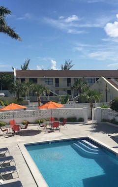 Aparthotel Colony Club Inn & Suites (Nassau, Bahamas)