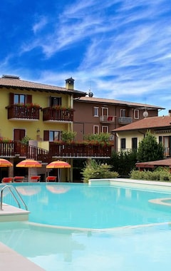 Hotel Romantic (Cavaion Veronese, Italia)
