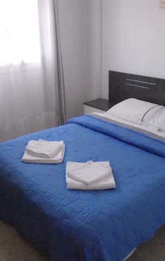 Hotel Double Bed Room With Rooms Bike And Dive (Algeciras, Spanien)