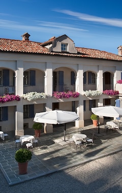Hotelli Agriturismo Marcarini (Neviglie, Italia)