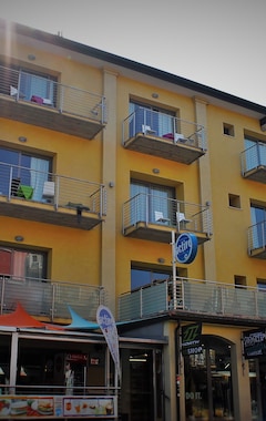 Hotelli Gardesana Active Apartments (Malcesine, Italia)