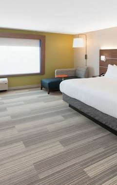 Holiday Inn Express & Suites - Sterling Heights-Detroit Area, An Ihg Hotel (Sterling Heights, USA)