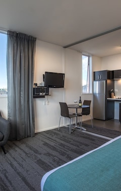 Quest Henderson Serviced Apartments (Auckland, New Zealand)