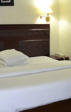 Aparthotel Monty Suites Uyo (Uyo, Nigeria)