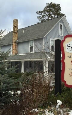 Sylvan Inn Bed & Breakfast (Glen Arbor, USA)