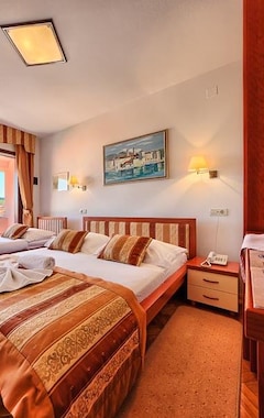 Hotel Trogirski Dvori (Trogir, Croacia)