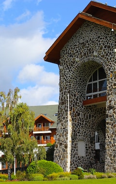 Hotel Termas Puyehue Wellness & Spa Resort (Puyehue, Chile)