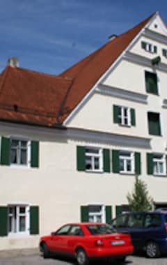 Hotel Gasthof Adler (Zusmarshausen, Alemania)