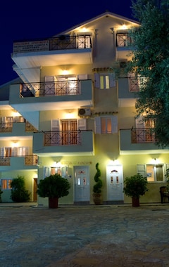 Hotelli Pansion Filoxenia Apartments & Studios (Tsoukalades, Kreikka)