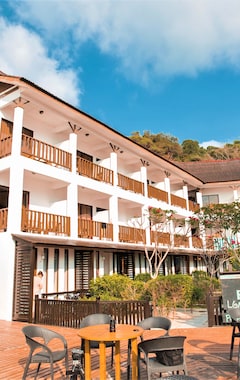 Hotel Bubu Long Beach (Pasir Panjang, Malasia)